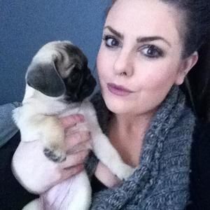 Meet your Posher, Caitlin